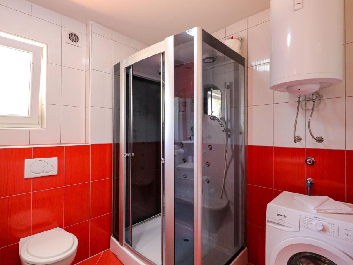 Lovely Holiday Home In Policnik With Private Pool Exterior foto