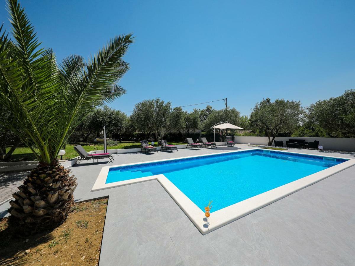 Lovely Holiday Home In Policnik With Private Pool Exterior foto