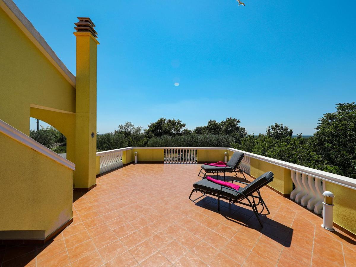 Lovely Holiday Home In Policnik With Private Pool Exterior foto